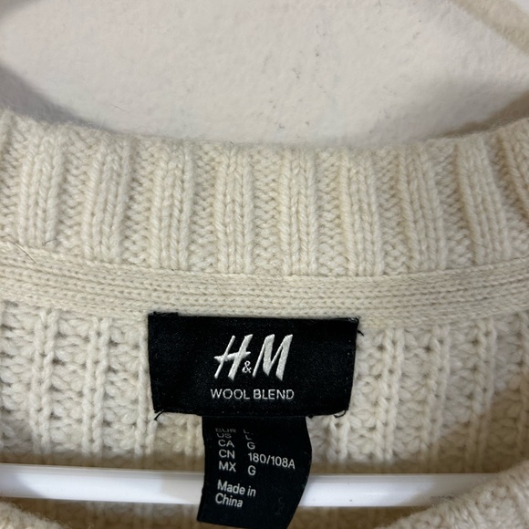 H&M Oversized Cream Wool Blend Cable Knit Chunky Sweater sz L - Picture 4 of 4